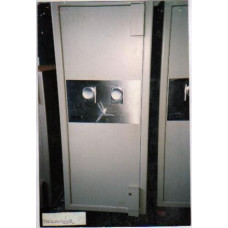 Chubb Isolator 008