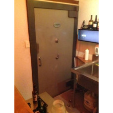 Chubb Vault Rising Frame 102F