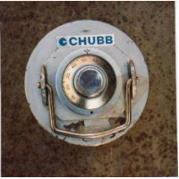 Chubb Peg Leg Floor Safe FL02