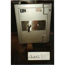 CMI Safe 008