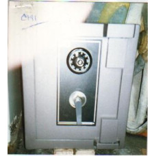 CMI Safe 009