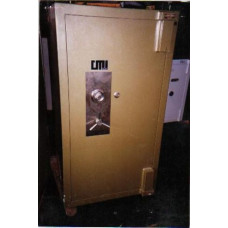 CMI Safe 018