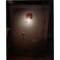 Dyke Safe 001