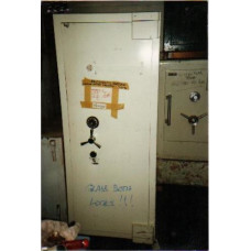 Fichet Safe 002