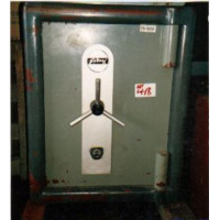 Godreij Safe 002