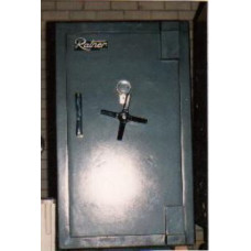 Ratner Safe 010