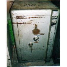 Ratner Safe 012