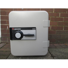 Sentry Safe 003F Sentry Safe 003F