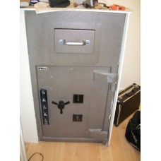 Tann Tenacity Safe 018F