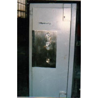 Wormald Safe 009